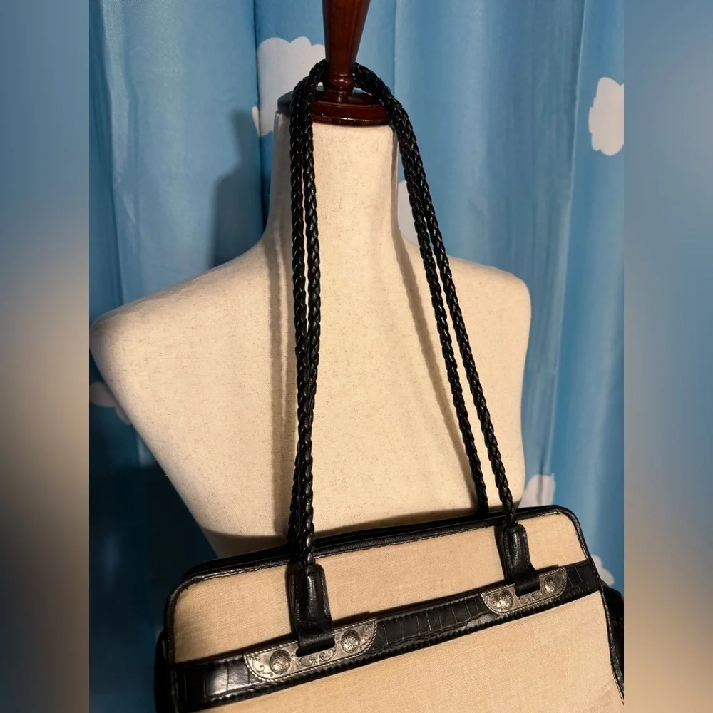 Vintage Bueno linen, silver tone southwest, leather shoulder bag.
